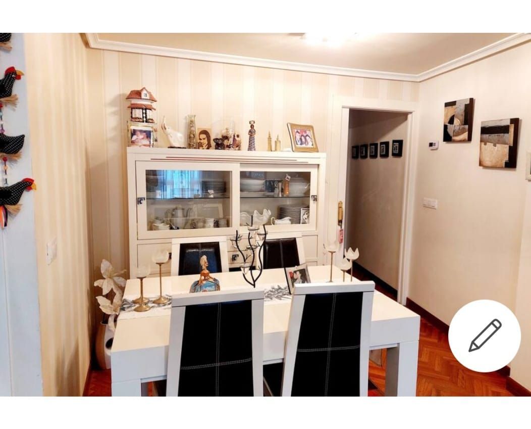 Apartment for sale in Plaza Vega, El Carmen - Barrio Gimeno