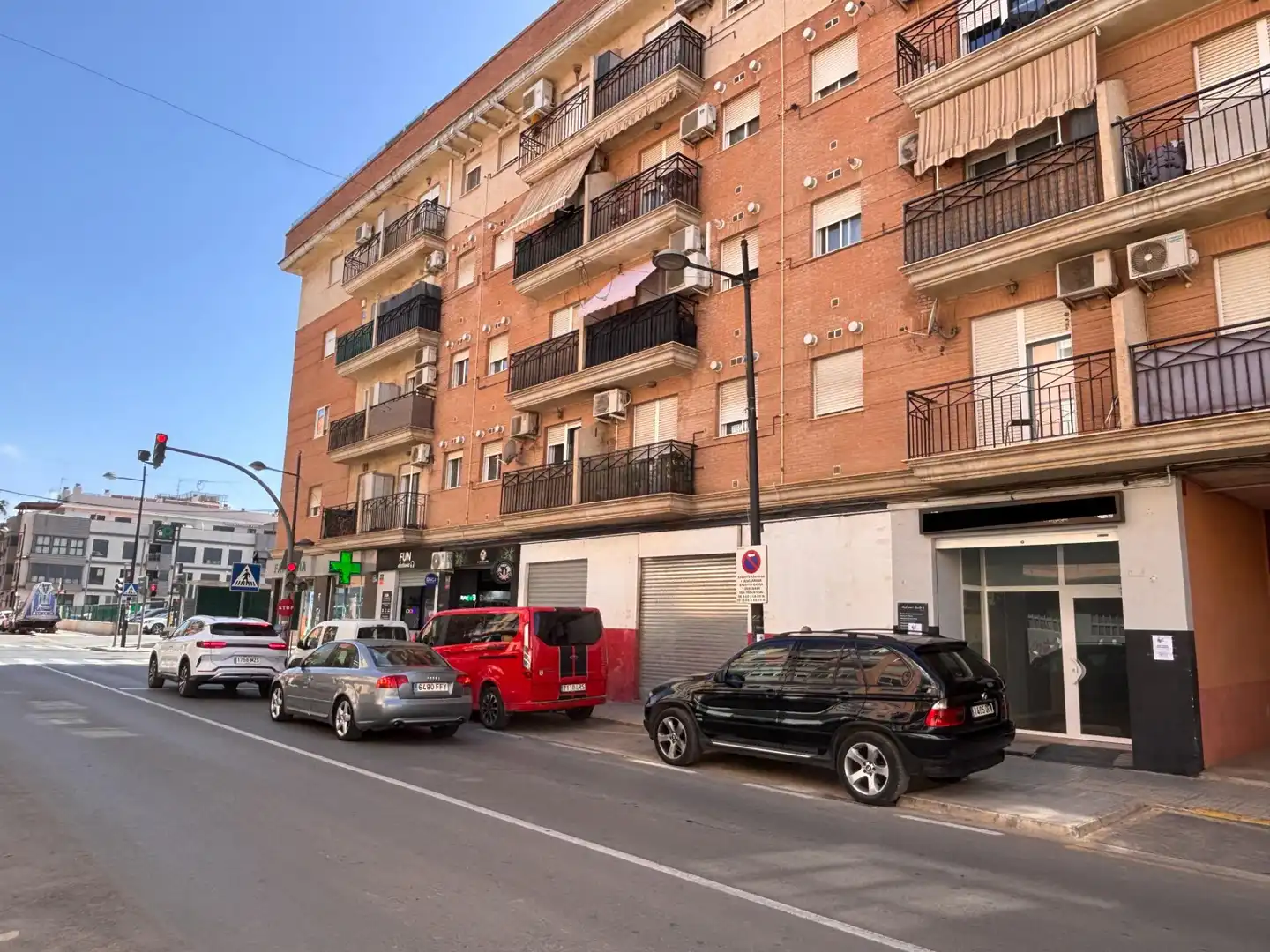 Vista exterior de Local de lloguer en Paiporta amb Aire condicionat