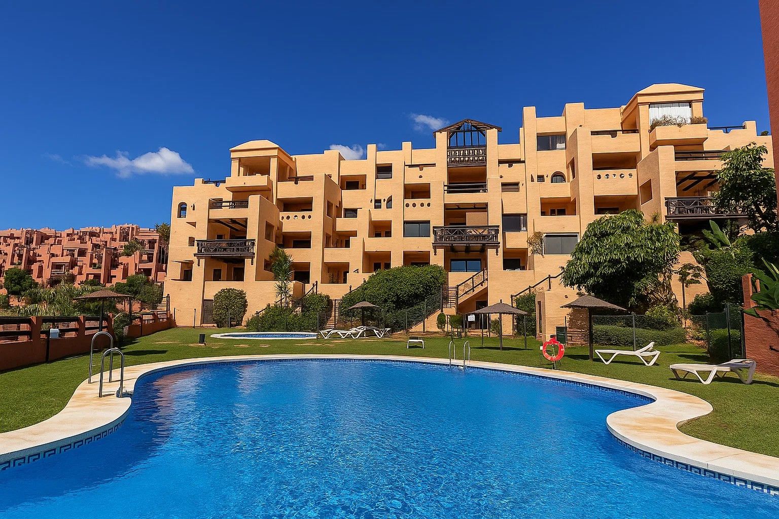 Apartment for sale in San Luis de Sabinillas