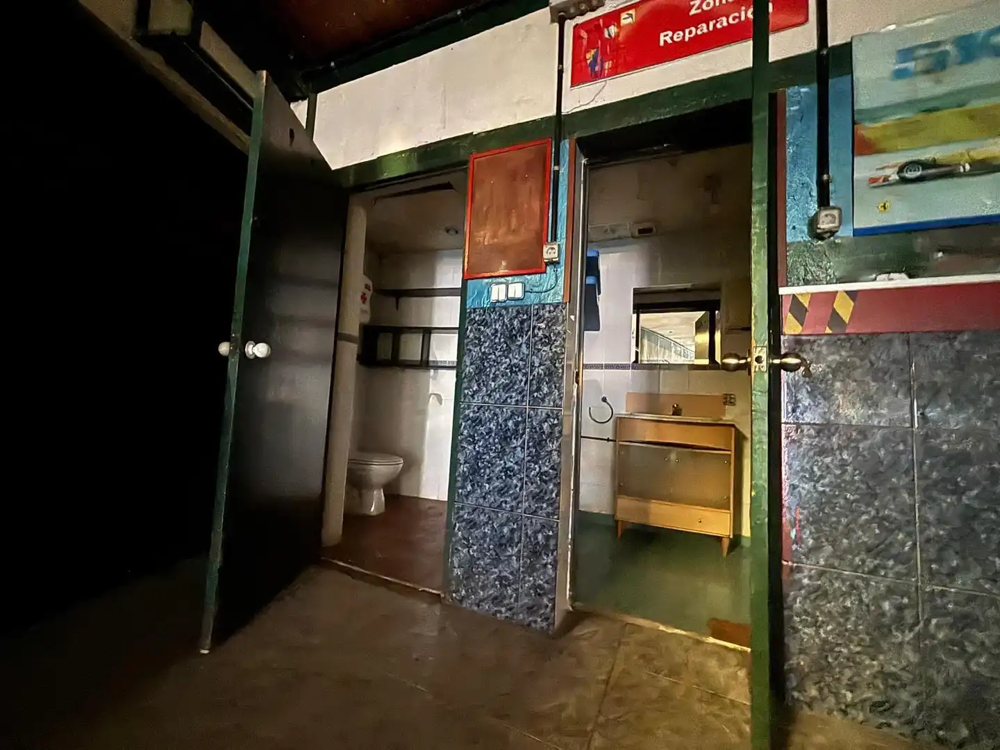 Industrial building for sale in Bollullos de la Mitación, imagen 8