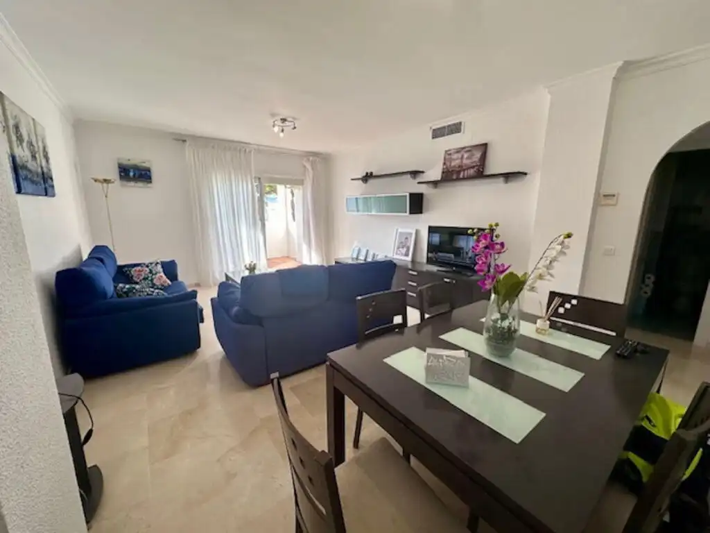 Wohnzimmer von Wohnung zum Verkauf in Estepona mit Klimaanlage und Möbliert