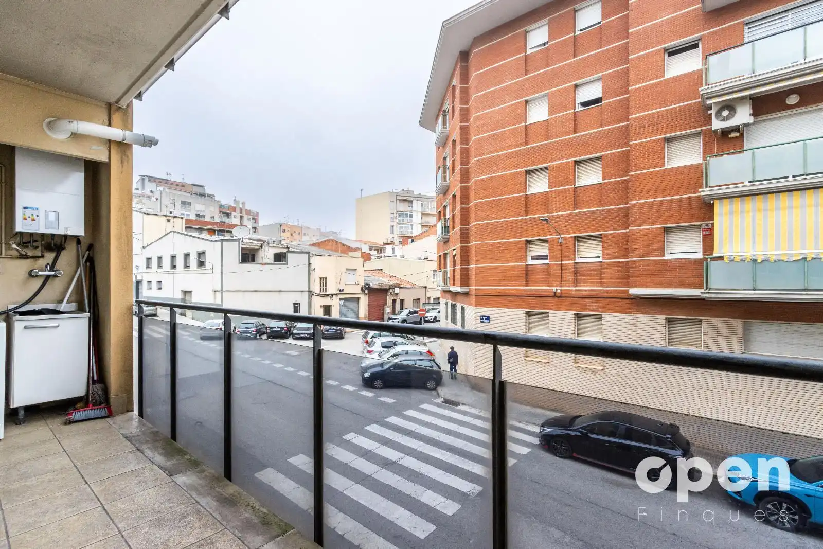 Exterior view of Flat for sale in Terrassa  with Air Conditioner, Heating and Terrace