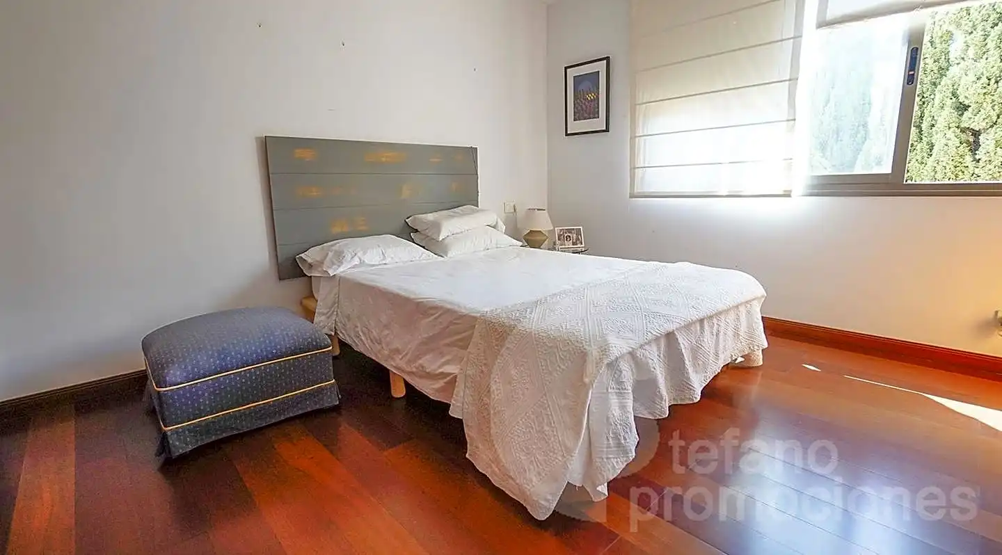 Habitación de Casa o chalet en venta en Málaga con Aire acondicionado, Calefacción y Jardín privado