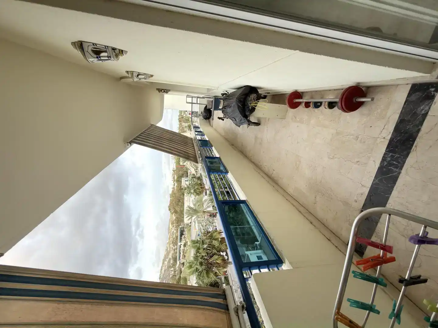 Terrassa de Pis en venda en Marbella amb Aire condicionat, Piscina i Balcó