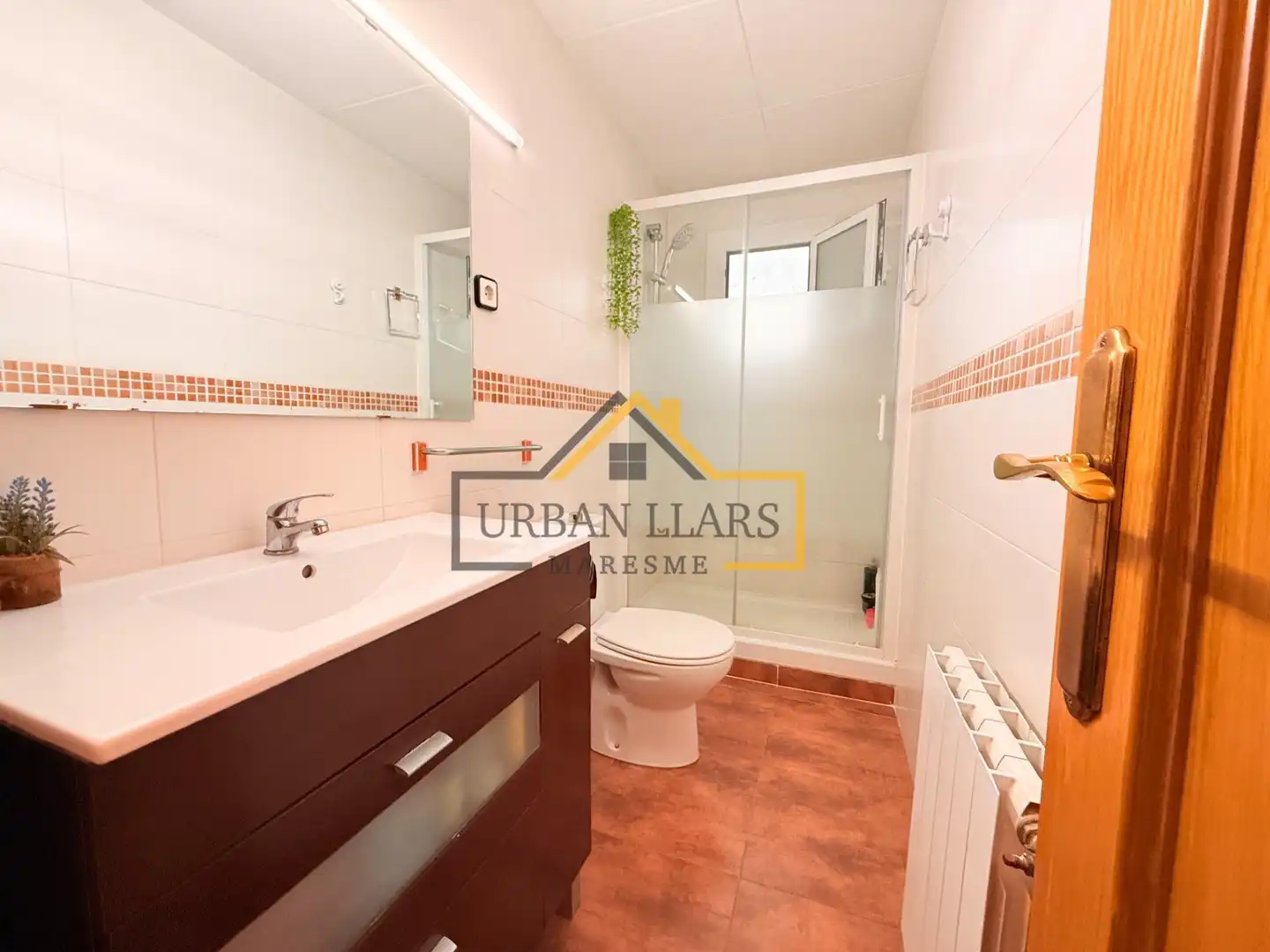 Bathroom of Flat for sale in Mataró