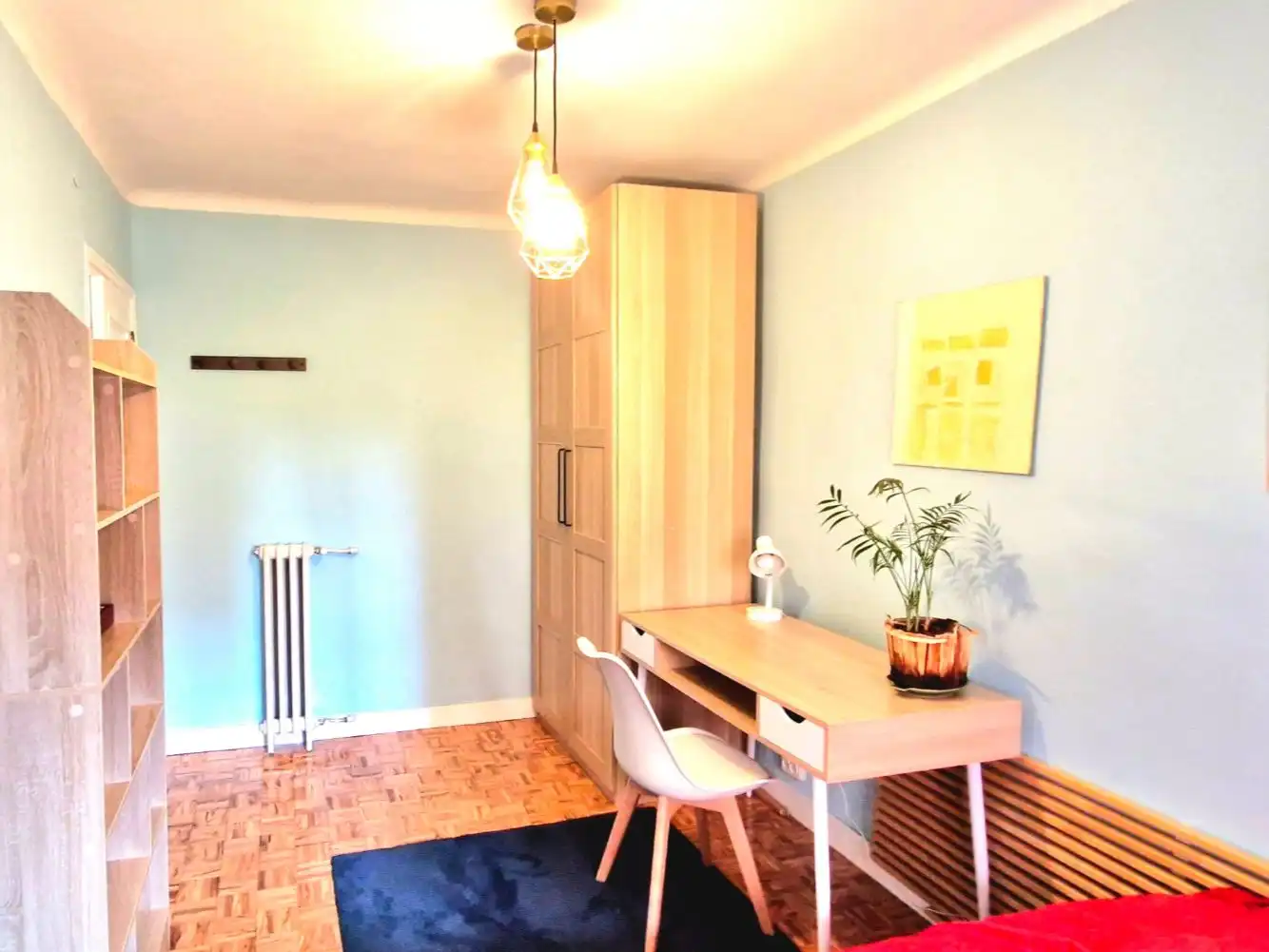 Habitación de Piso para compartir en Madrid con Calefacción, Parquet y Amueblado