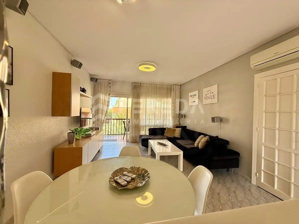Vista exterior de Apartamento en venta en Roquetas de Mar con Aire acondicionado, Jardín privado y Amueblado