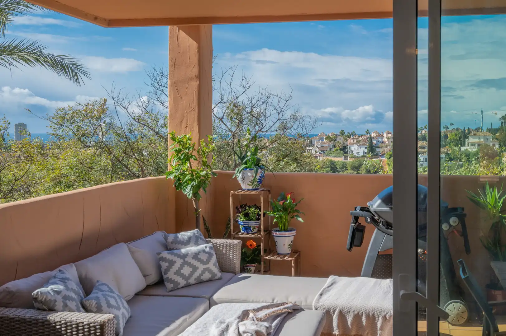 Dormitori de Apartament en venda en Marbella amb Terrassa, Traster i Piscina