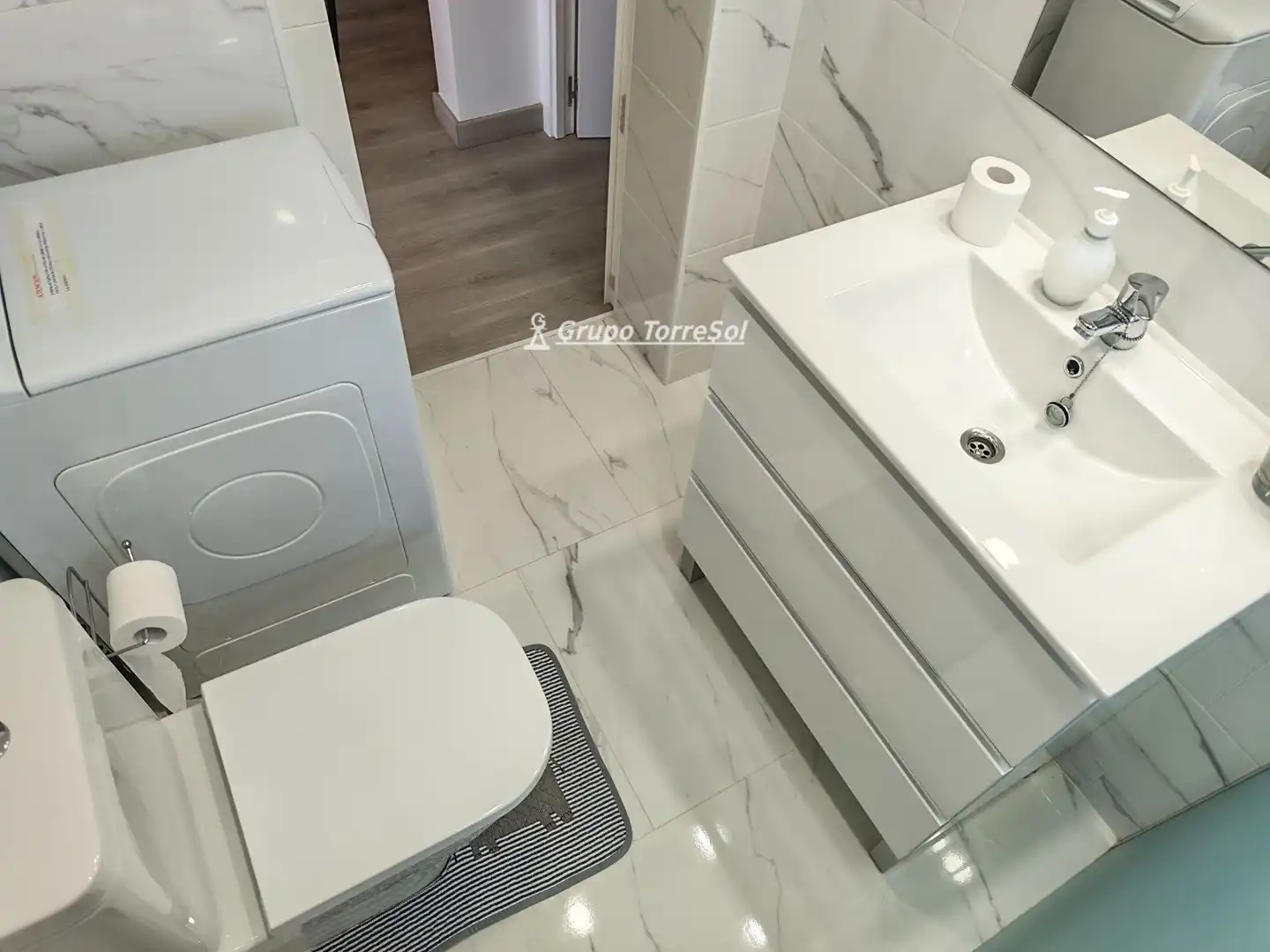 Baño de Piso en venta en Cambrils con Aire acondicionado, Calefacción y Terraza