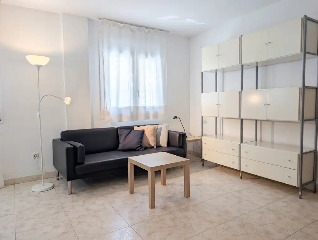 Flat for sale in Carrer Sant Hipòlit, imagen 5