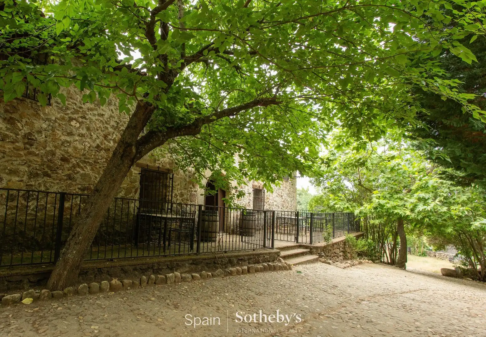 Exterior view of Residential for sale in Cuacos de Yuste