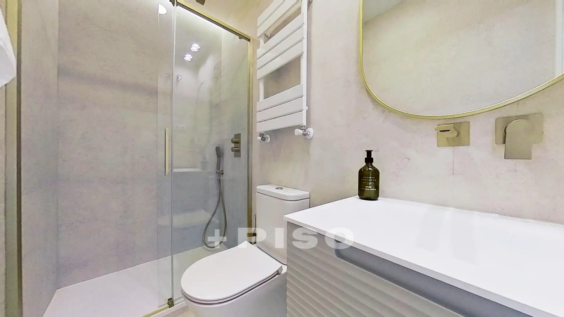 Baño de Piso en venta en Madrid con Aire acondicionado, Amueblado y Lavadora