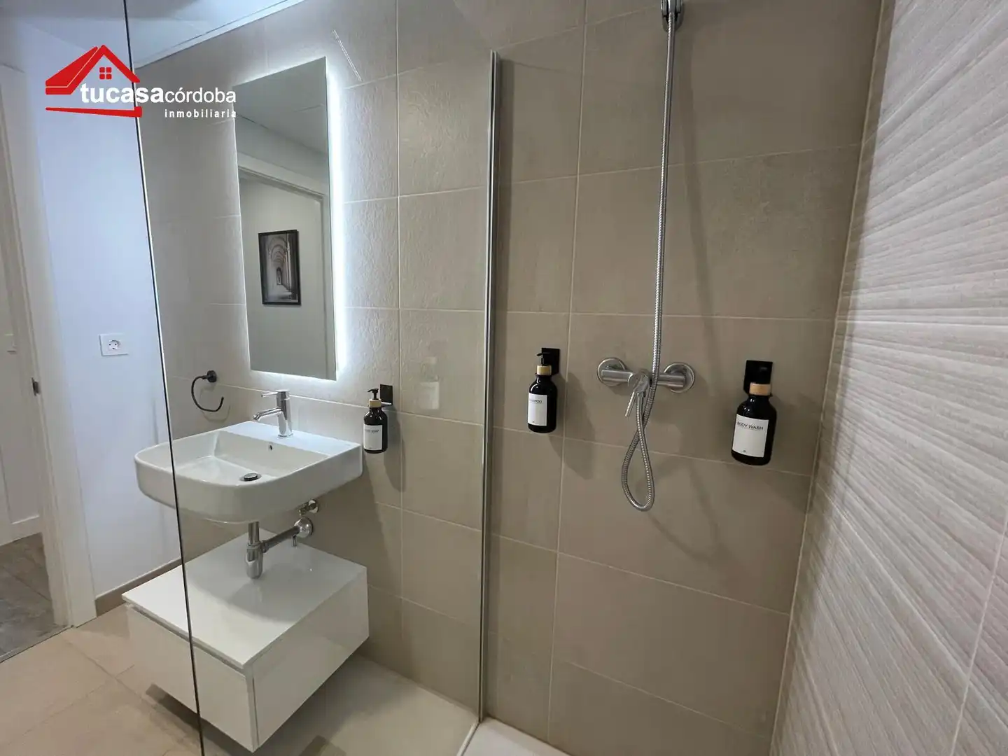 Apartament amb ascensor en venda a Avenida AVENIDA DE AMÉRICA, imagen 25