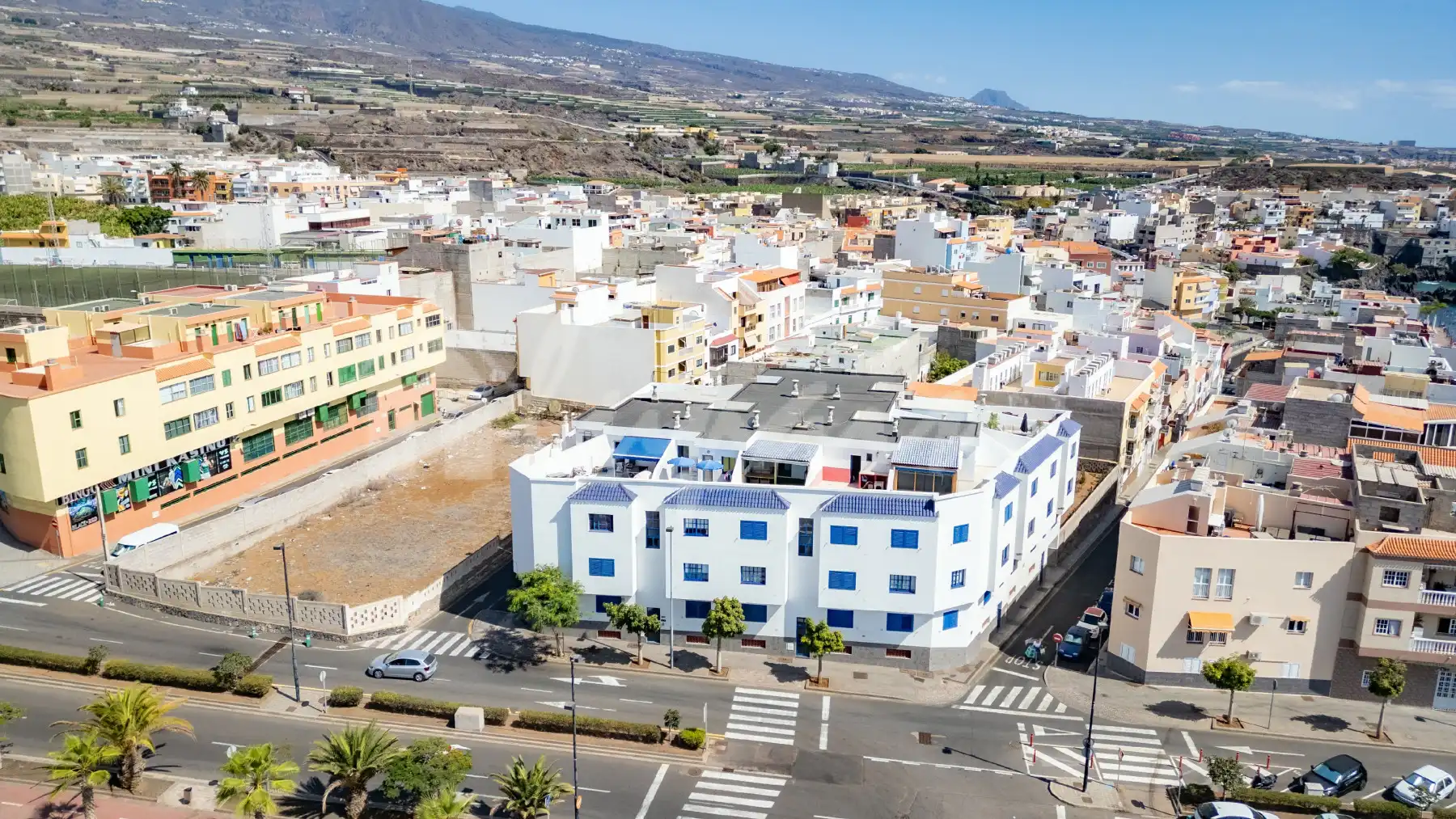 Vista exterior de Apartamento en venta en Guía de Isora con Calefacción