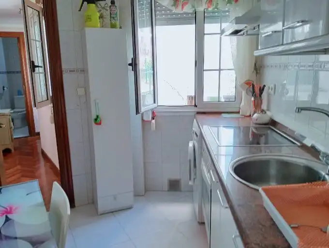 Küche von Wohnung zum Verkauf in Santander mit Parkett, Möbliert und Waschmaschine