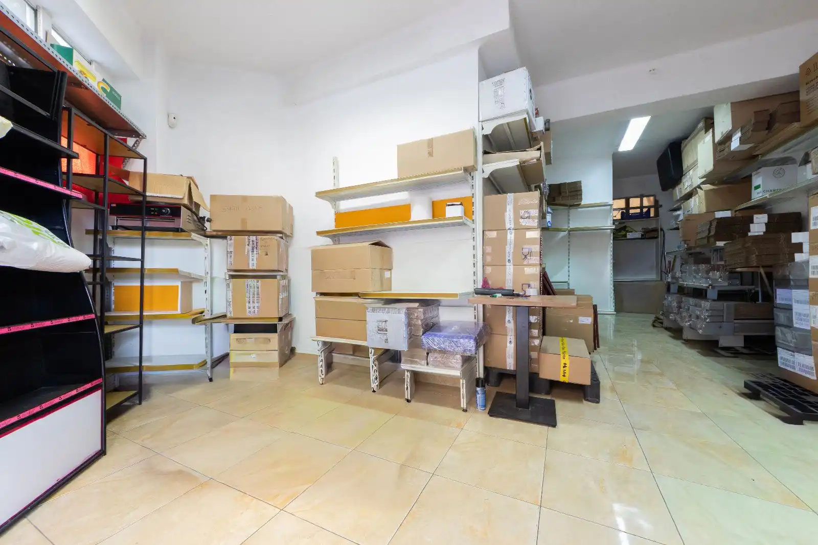 Local comercial en venda a Francesc Bastos