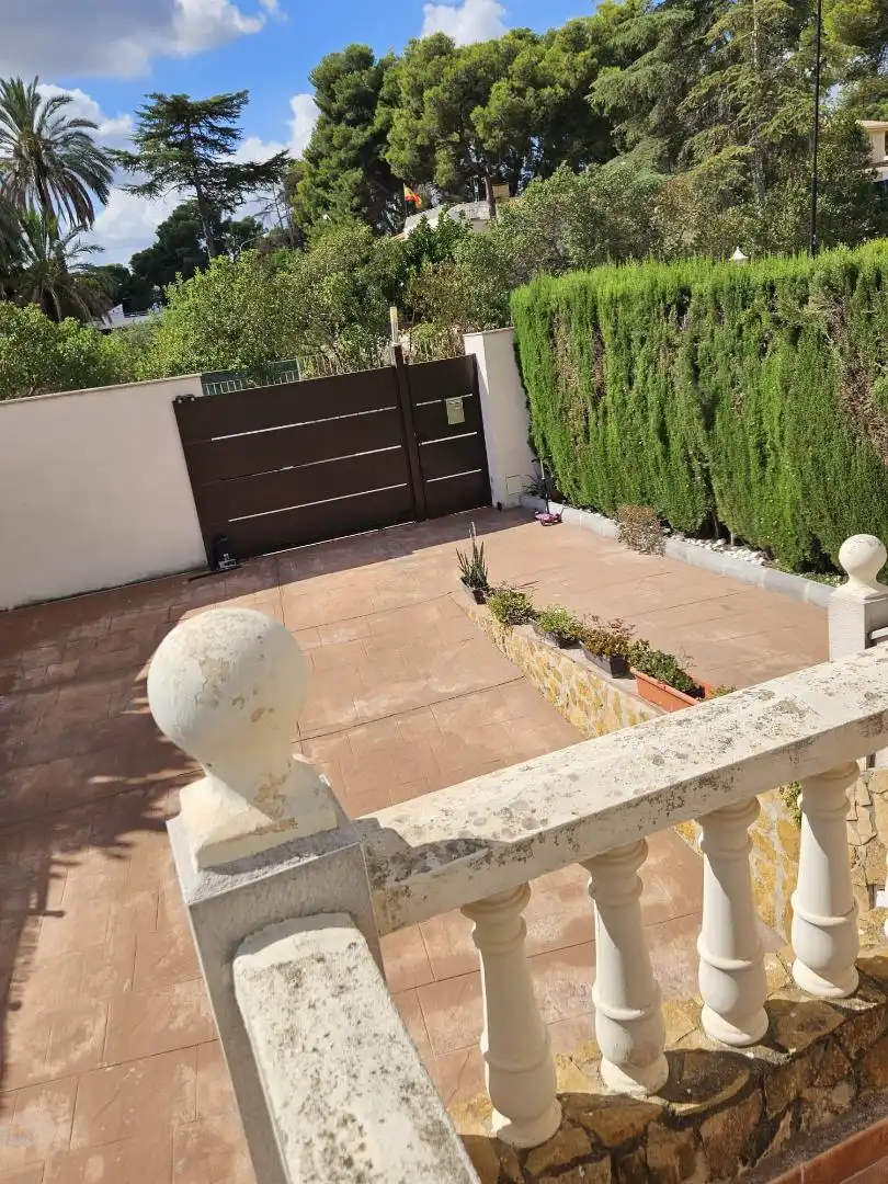 Terraza de Casa adosada en venta en Torrent con Terraza