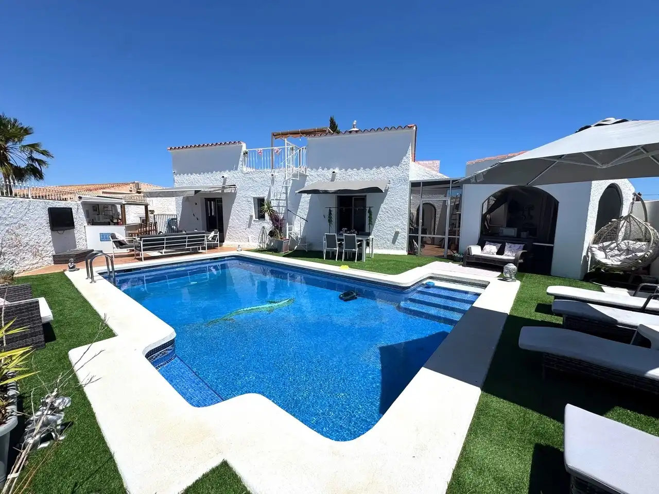 Casa con piscina in vendita a Bédar