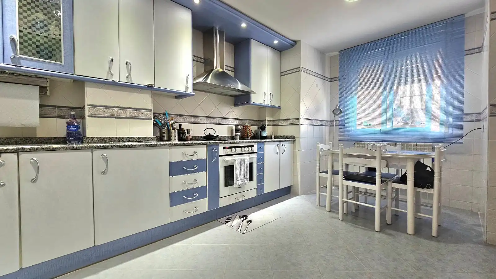 Cocina de Casa adosada en venta en Torrejón de la Calzada con Aire acondicionado, Calefacción y Jardín privado
