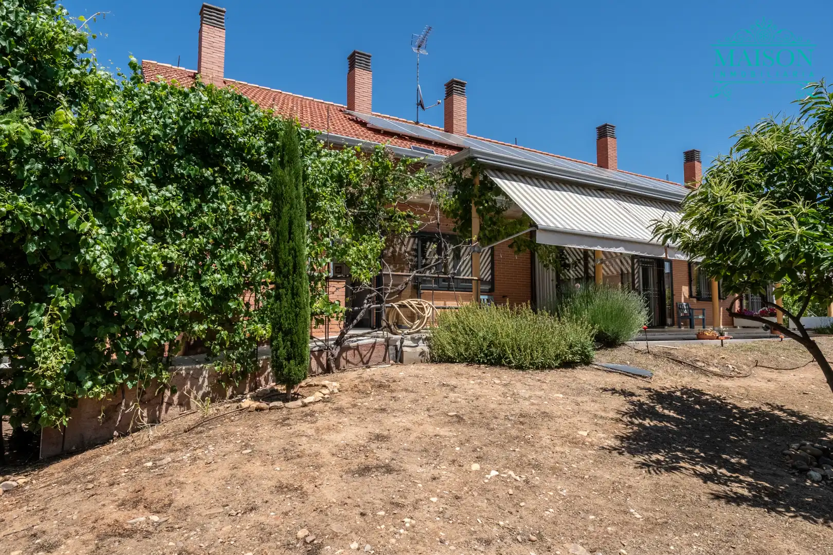Vista exterior de Casa o chalet en venta en Valdetorres de Jarama con Aire acondicionado, Calefacción y Jardín privado
