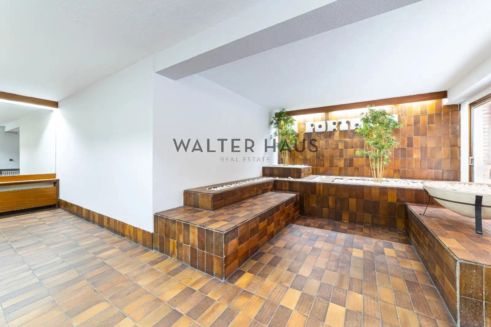 Flat for sale in Madrid  with Air Conditioner, Heating and Terrace
