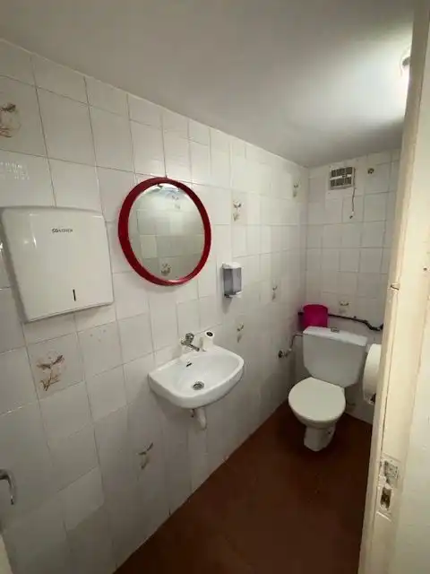 Local comercial en venda a Sant Vicenç Dels Horts, imagen 14