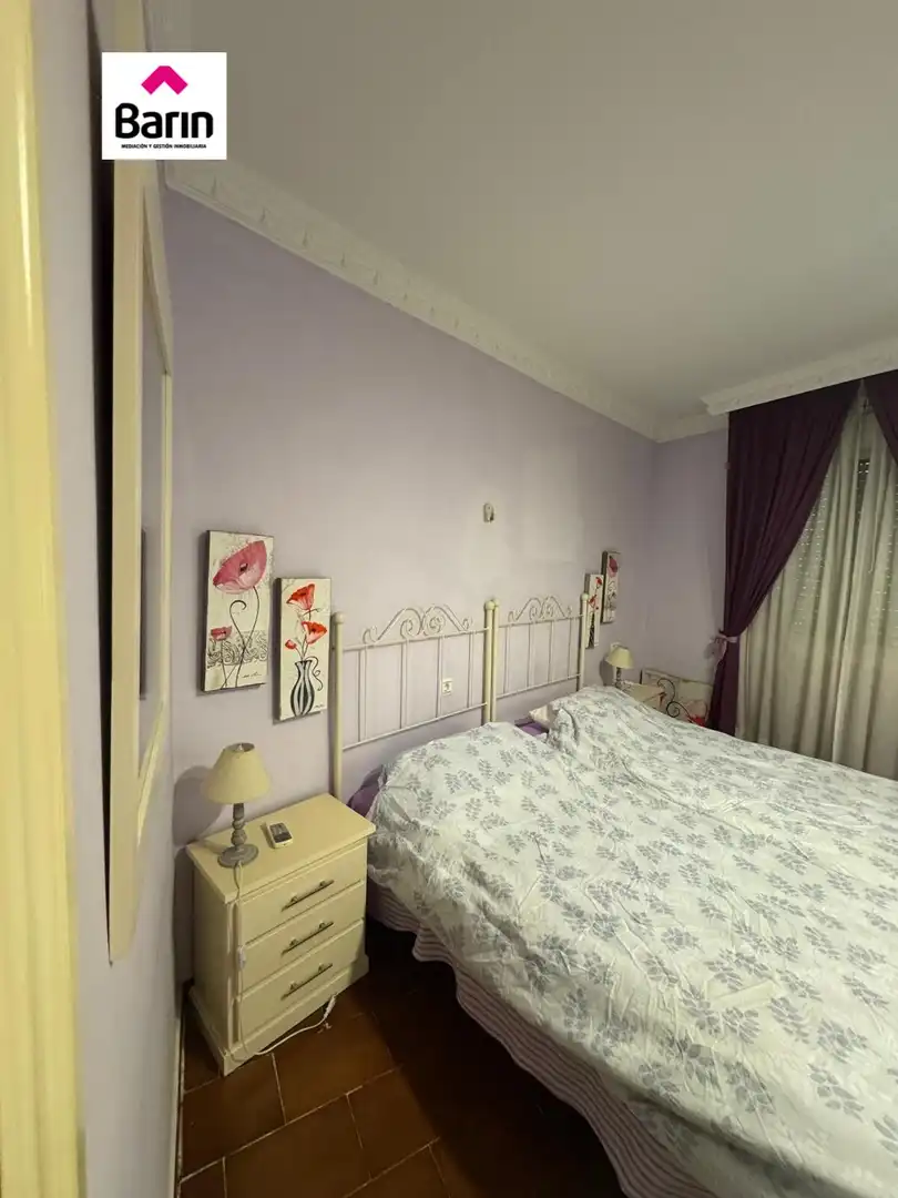 Schlafzimmer von Wohnungen zur Miete in Córdoba mit Klimaanlage, Heizung und Möbliert