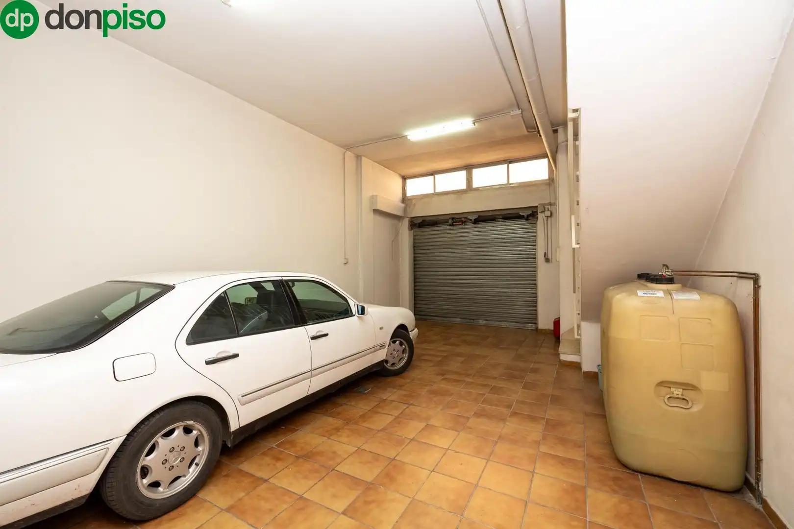 Parking of Detached homes for sale in Granada  with Heating, Terrace and Balcony