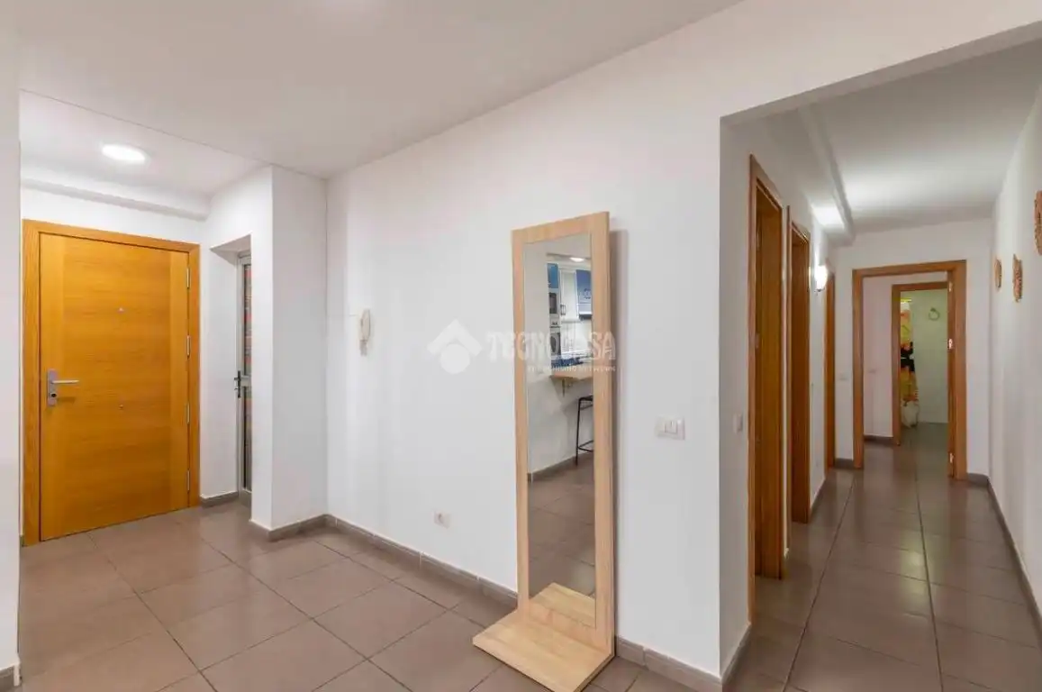 Flat for sale in Gáldar