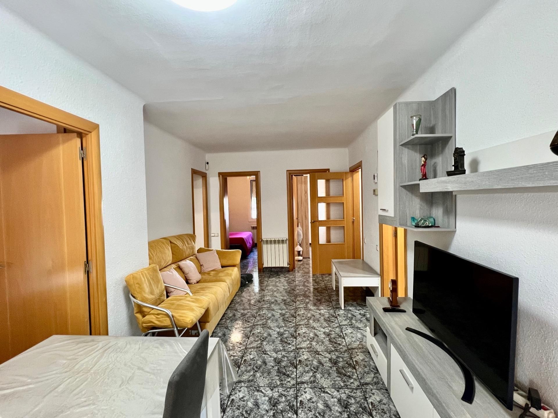 Living room of Flat for sale in Sabadell  with Heating, Terrace and Balcony