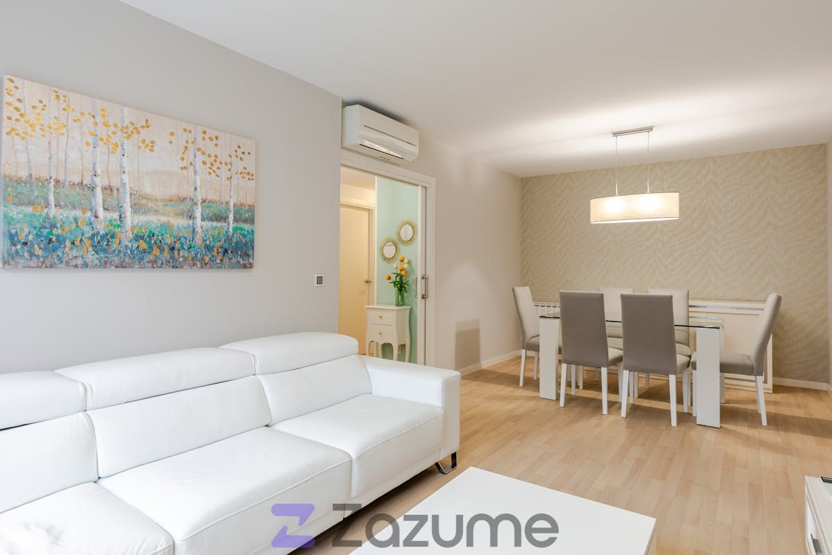 Living room of Flat to rent in Alcalá de Henares  with Air Conditioner, Heating and Private garden