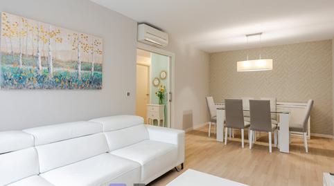 Photo 2 of Flat to rent in Av. Víctimas del Terrorismo, Espartales, Madrid