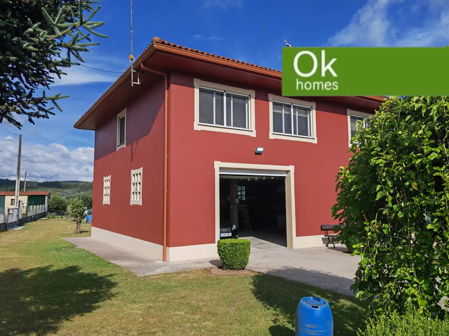 Vista exterior de Casa o xalet en venda en Boimorto amb Calefacció, Jardí privat i Parquet