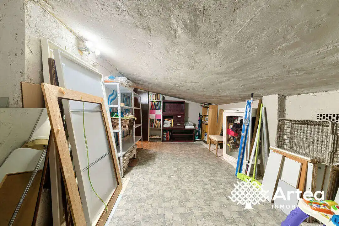 Flat for sale in Zorrotza