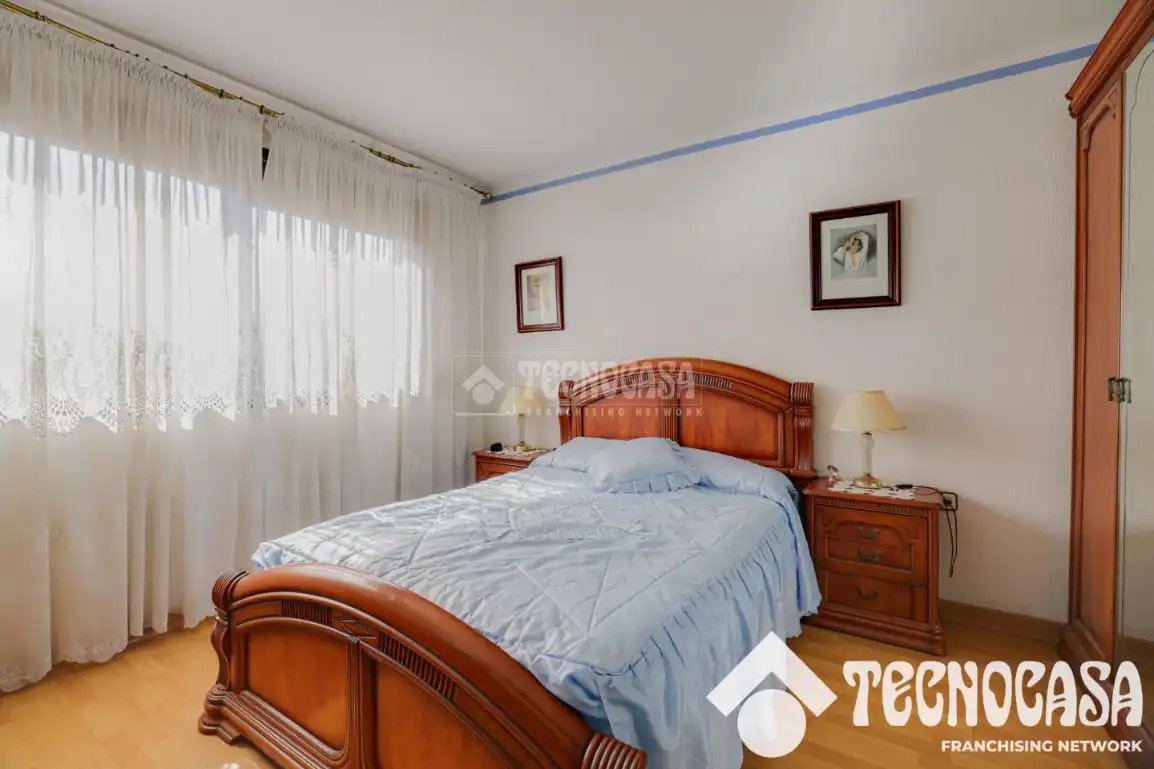 Habitación de Piso en venta en Santa Coloma de Gramenet