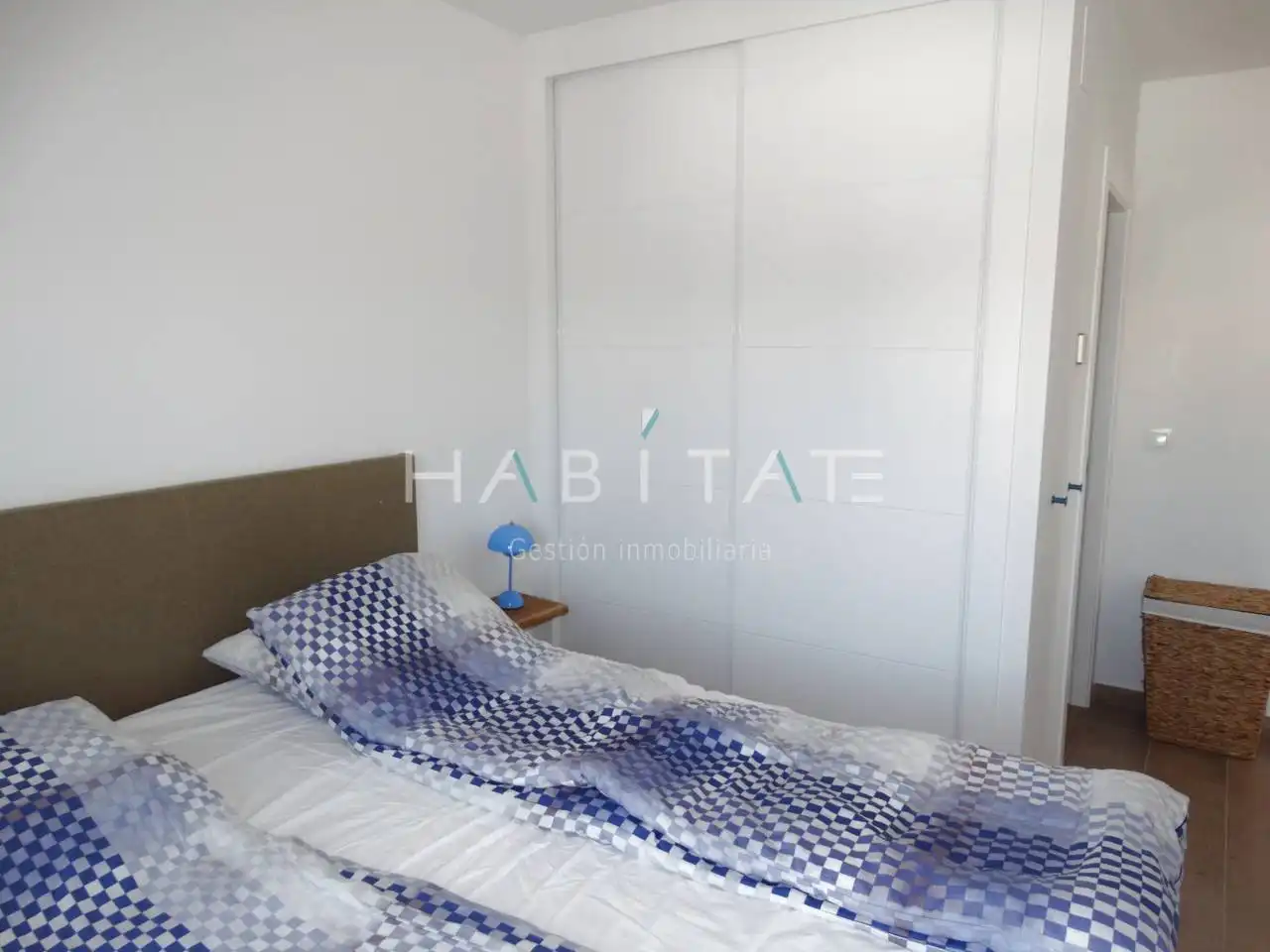 Dormitori de Casa o xalet en venda en Pilar de la Horadada amb Aire condicionat, Terrassa i Moblat