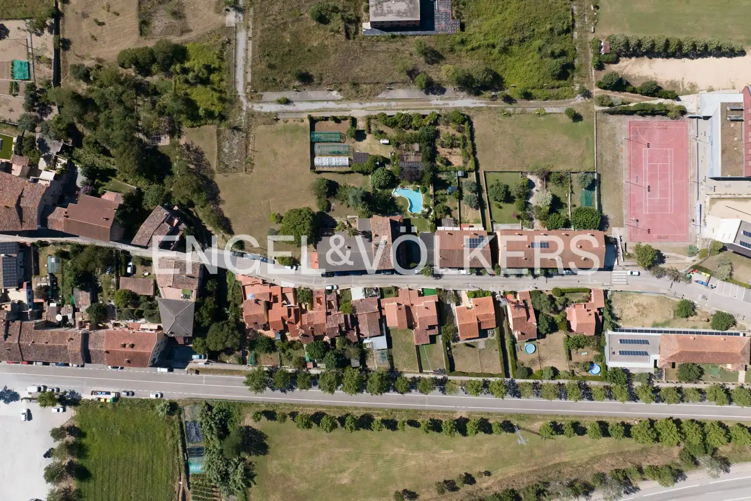 Vista exterior de Casa adosada en venda en Argelaguer amb Aire condicionat, Calefacció i Jardí privat