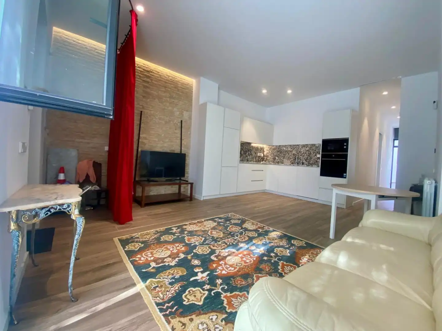 Wohnzimmer von Erdgeschoss zum Verkauf in Valencia mit Klimaanlage, Heizung und Terrasse