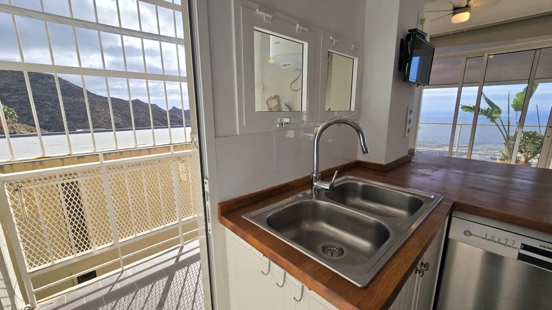 Kitchen of Flat for rent in Santa Cruz de Tenerife
