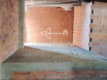 Local comercial en venda a A Malata - Catabois - Ciudad Jardín