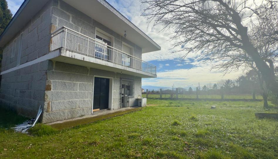 Foto 1 de Finca rústica en venda a  Cambeo, Coles, Ourense