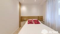 Bedroom of Flat for sale in Bilbao 