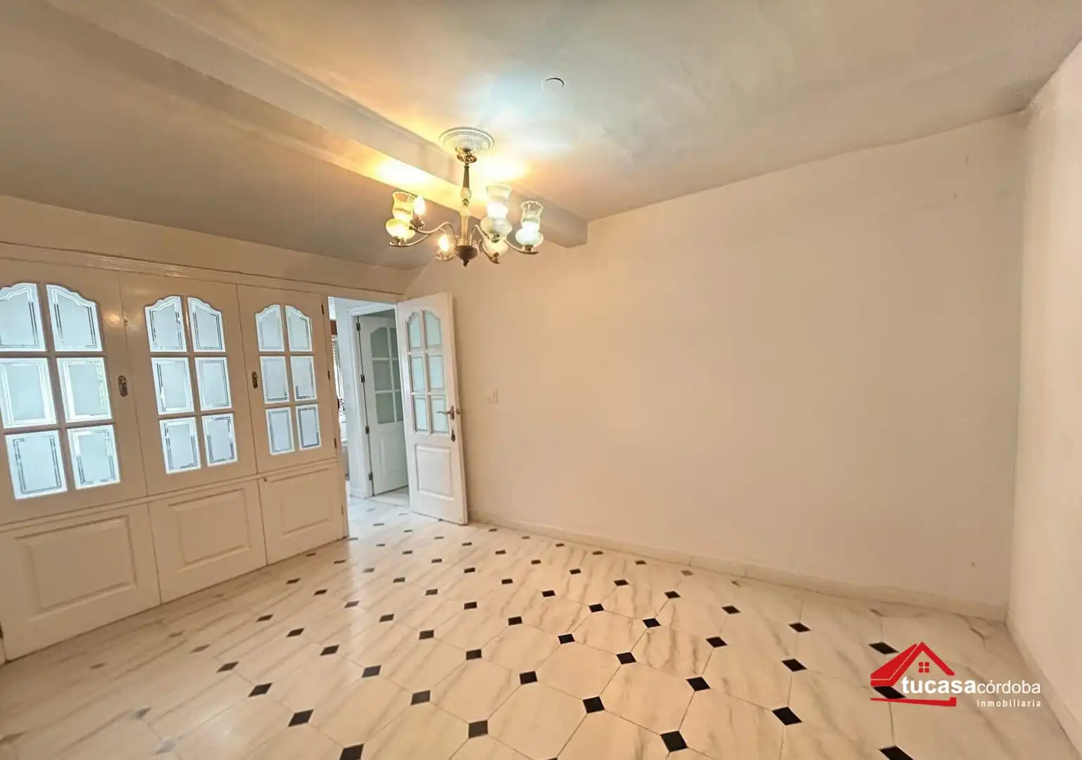 Wohnzimmer von Wohnung zum Verkauf in Córdoba mit Klimaanlage, Abstellraum und Möbliert