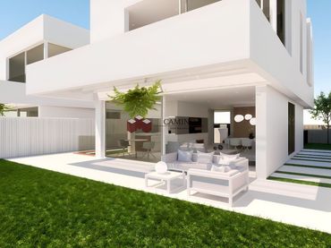 Chalet con piscina en venta en Swing