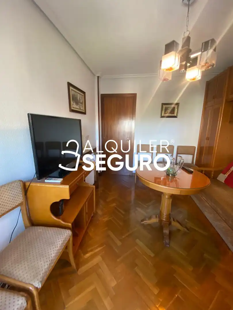 Sala d'estar de Pis de lloguer en Guadalajara amb Aire condicionat, Calefacció i Terrassa