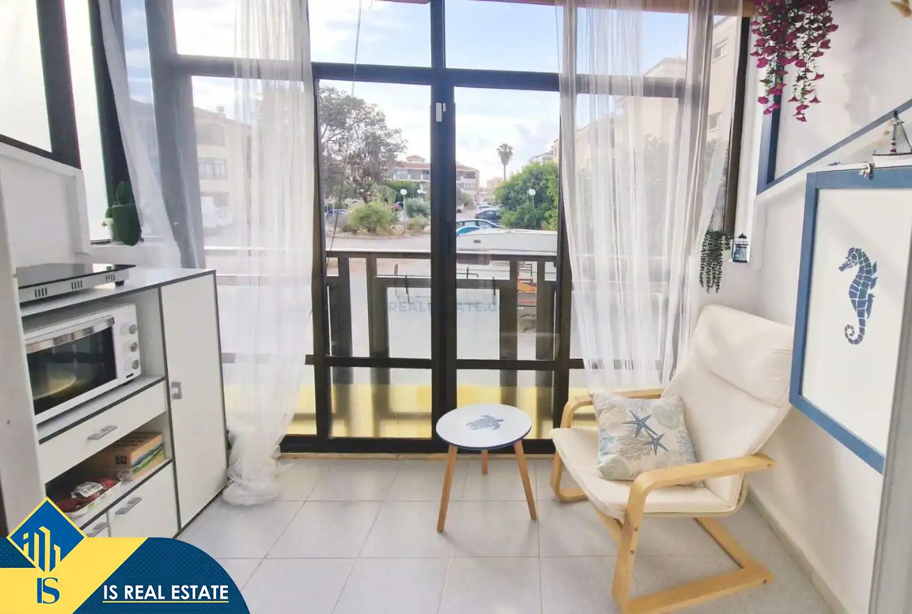 Terrassa de Estudi en venda en Torrevieja amb Aire condicionat, Calefacció i Terrassa
