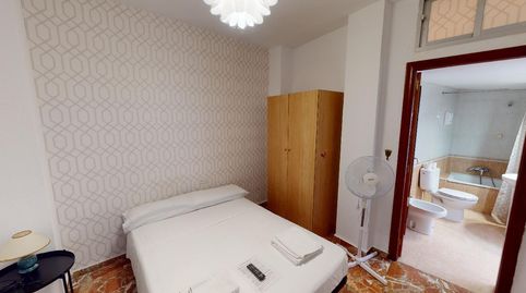 Foto 2 de Edificio en venta en C/ Doctor Civera, San Bartolomé - Millán de Priego, Jaén Capital