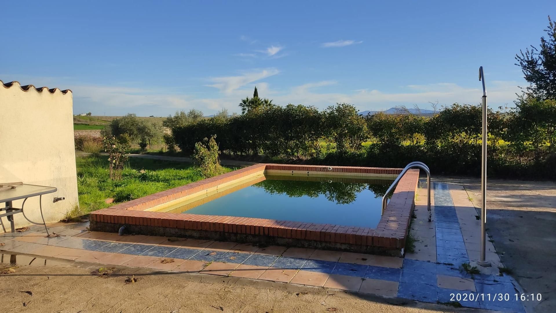 Piscina de Casa o xalet en venda en Cáceres Capital amb Aire condicionat, Jardí privat i Piscina