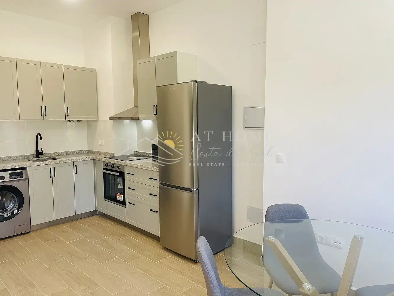 Cuina de Apartament en venda en Torrox amb Terrassa i Forn
