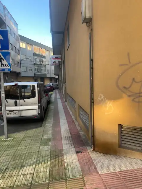 Local comercial en venta en Avenida dos Bosques 13, imagen 6